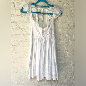 White cotton dress with tie back